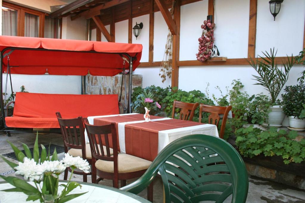 Family Hotel Zora Razlog Exterior foto