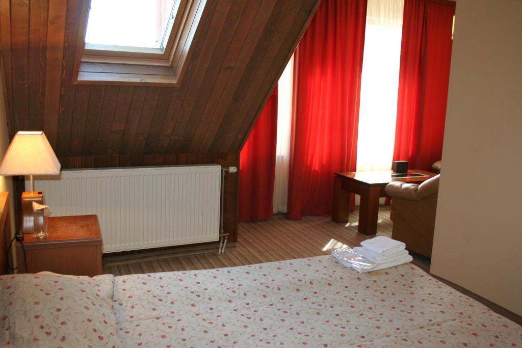 Family Hotel Zora Razlog Cameră foto
