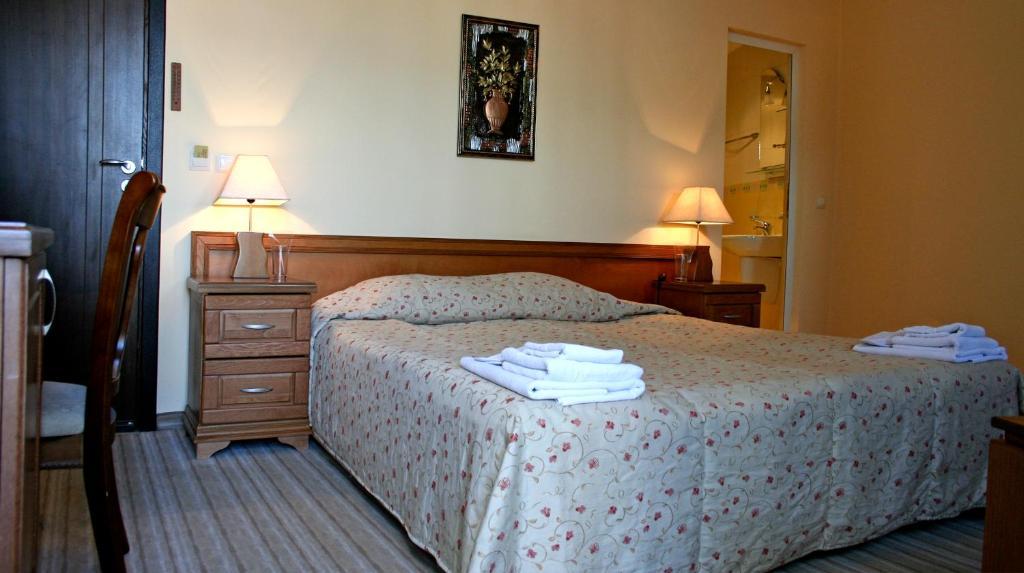 Family Hotel Zora Razlog Cameră foto